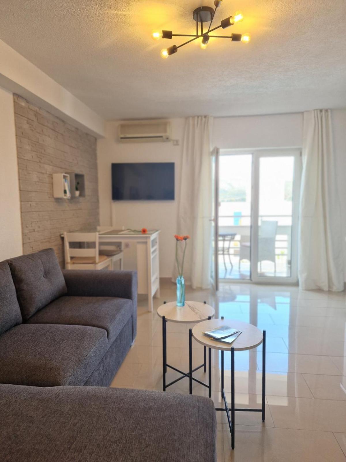 Apartments Silva With A View Of Sea Trogir Buitenkant foto