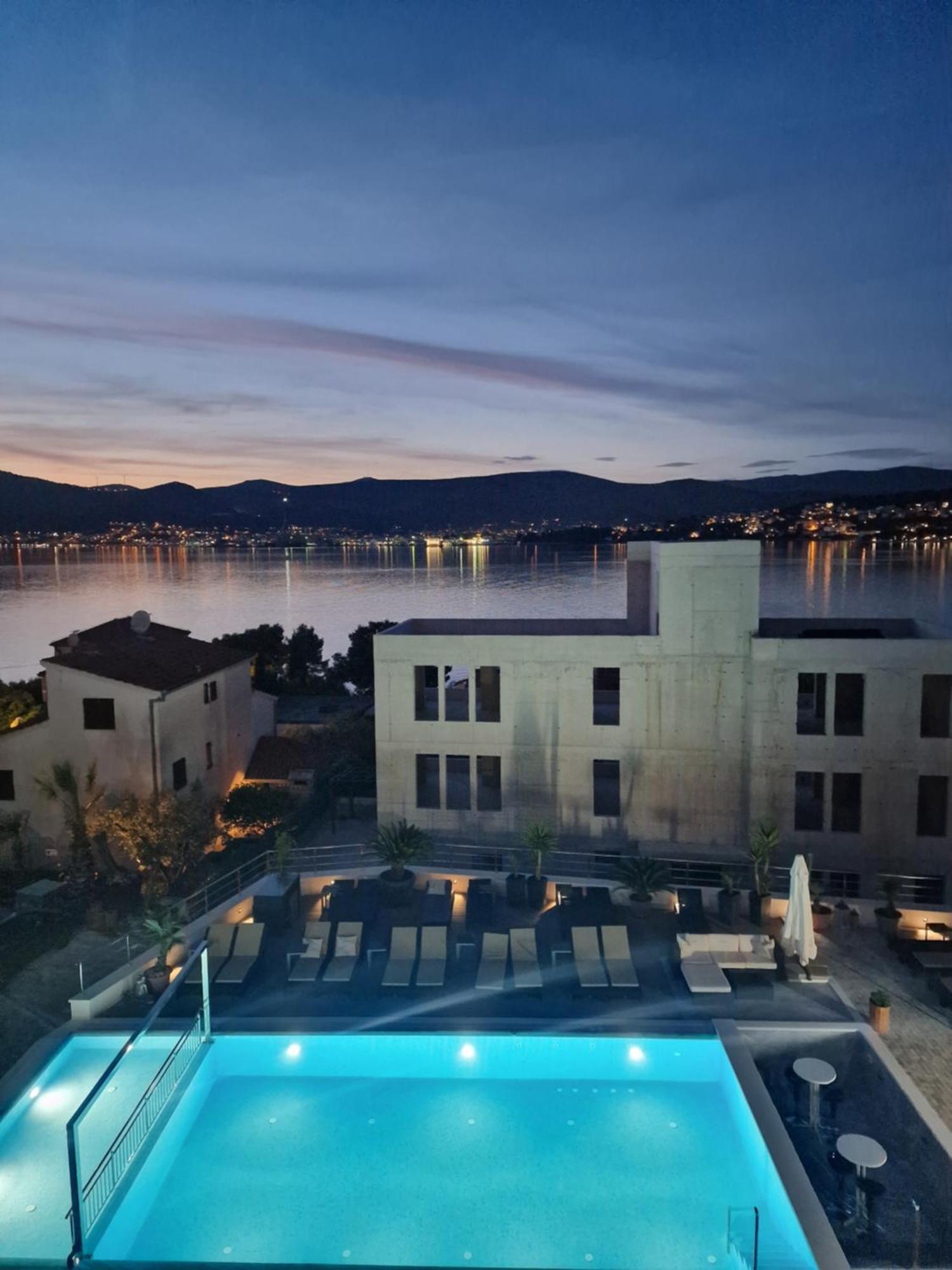 Apartments Silva With A View Of Sea Trogir Buitenkant foto