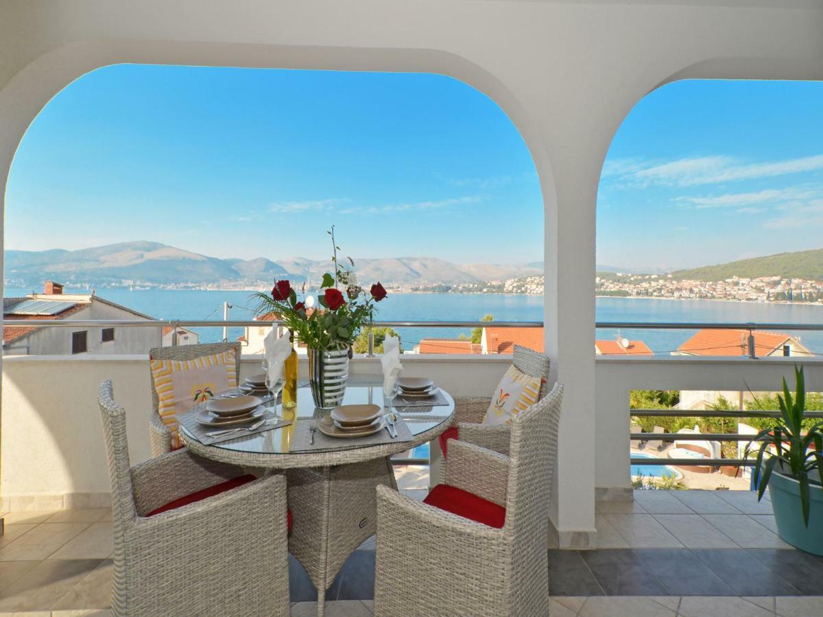 Apartments Silva With A View Of Sea Trogir Buitenkant foto