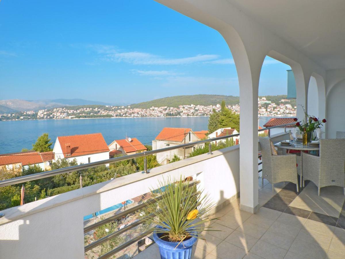 Apartments Silva With A View Of Sea Trogir Buitenkant foto